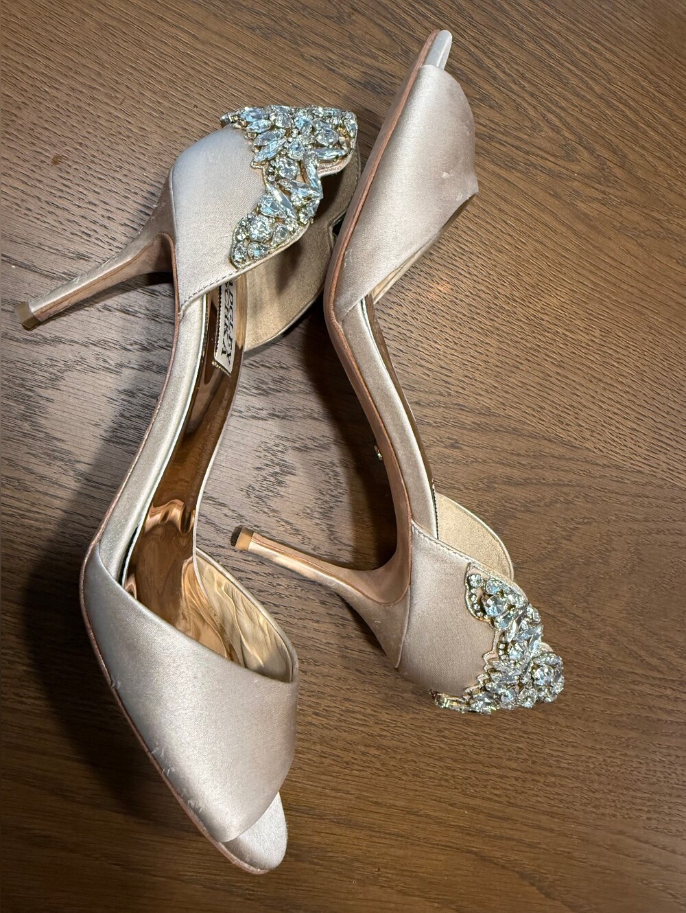Badgley Mischka Celeste Champagne Peep Toe Heels Size 8